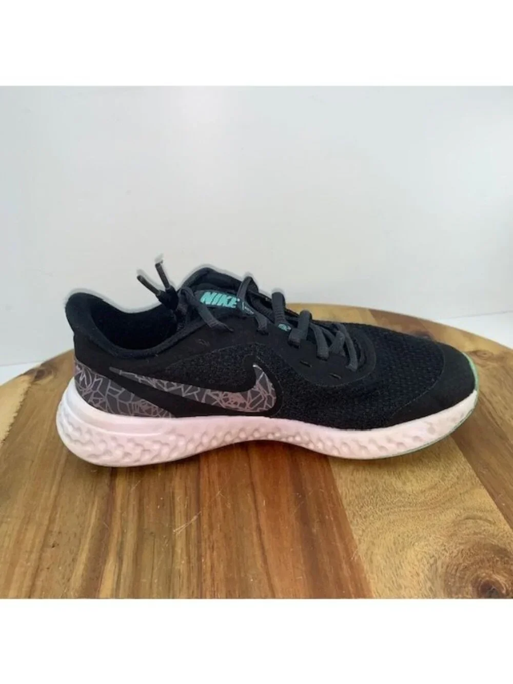 Nike Revolution 5 BQ5688-001 Black Girls Running Shoes 3.5Y